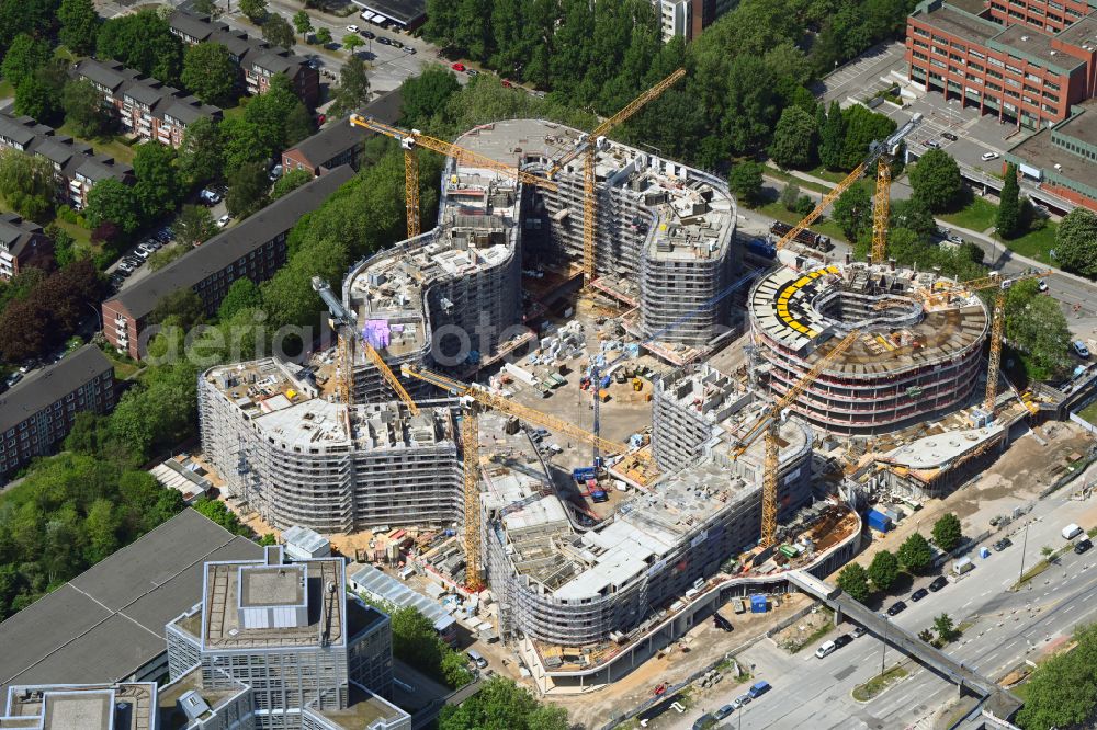 Hamburg from the bird's eye view: New residential and commercial building Quarter Ipanema on Ueberseering in the district Winterhude in Hamburg, Germany