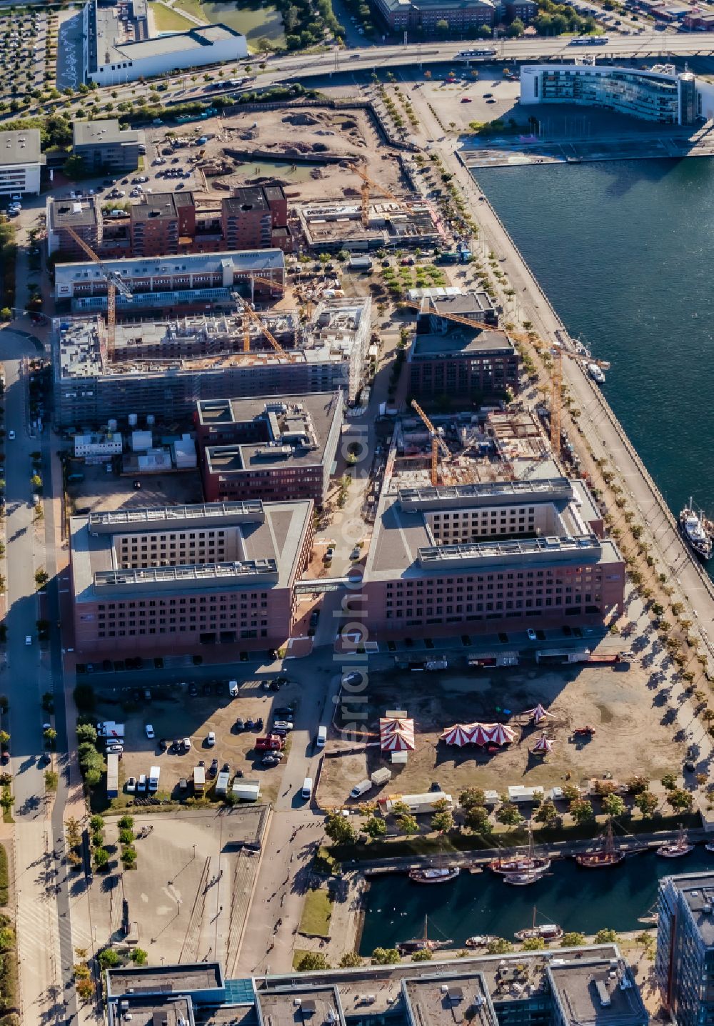 Kiel from the bird's eye view: New residential and commercial building Quarter Kieler Hoern Areal in Kiel in the state Schleswig-Holstein, Germany