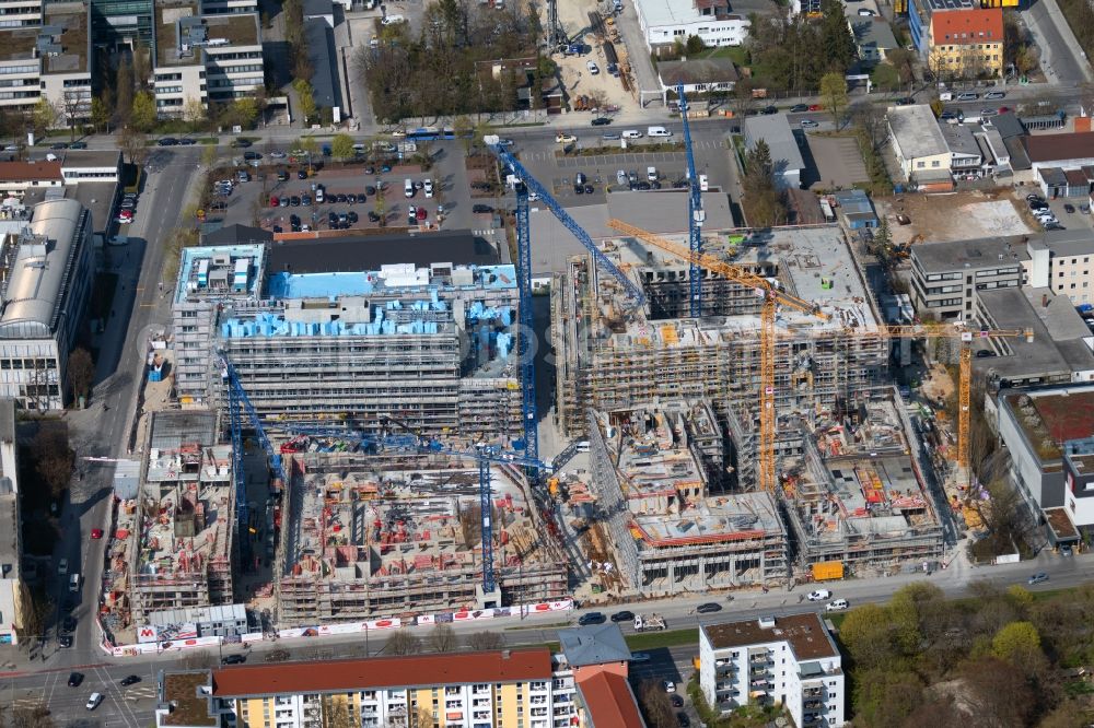 München from the bird's eye view: Construction site of new residential and commercial building Quarter DIE MACHEREI along the Berg-am-Laim-Strasse - Weihenstephaner Strasse in the district Berg am Laim in Munich in the state Bavaria, Germany