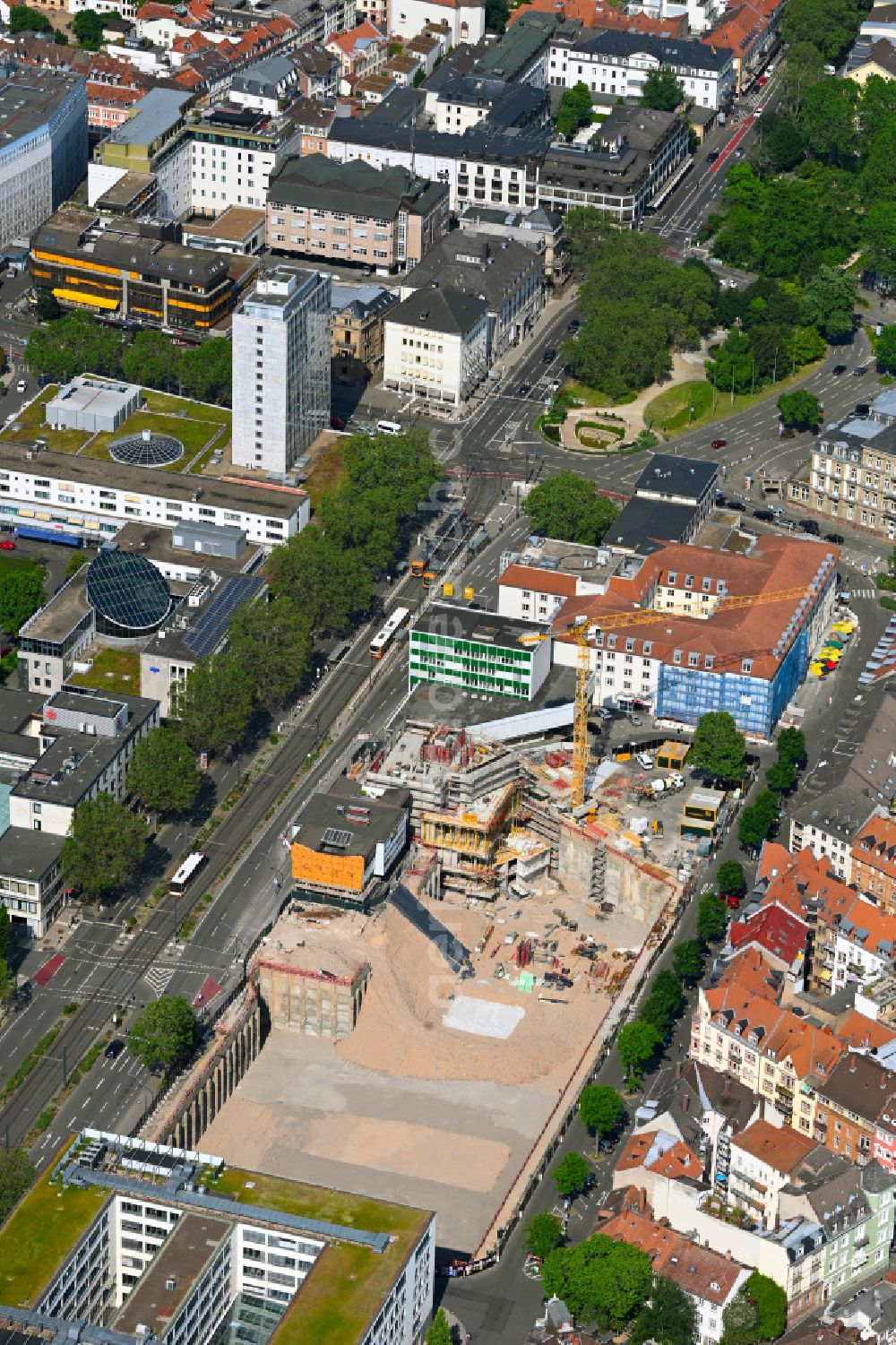 Heidelberg from the bird's eye view: Construction site for the new residential and commercial building on street Kurfuersten-Anlage in the district Weststadt in Heidelberg in the state Baden-Wuerttemberg, Germany