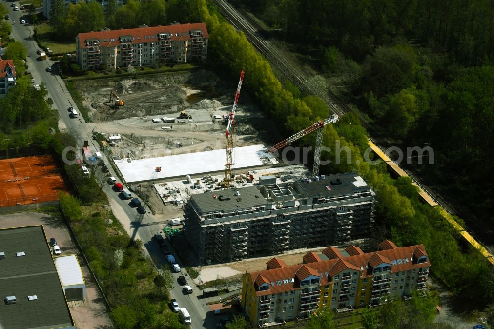Aerial image Bernau - Construction site of a new residential area of the terraced housing estate Am Mahlbusen in Bernau in the state Brandenburg, Germany