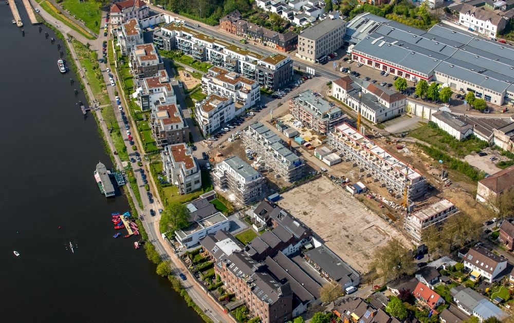 Aerial photograph Essen - Construction site of a new residential area of the terraced housing estate on the between the Ringstrasse and the Bachstrasse in Essen in the state North Rhine-Westphalia, Germany