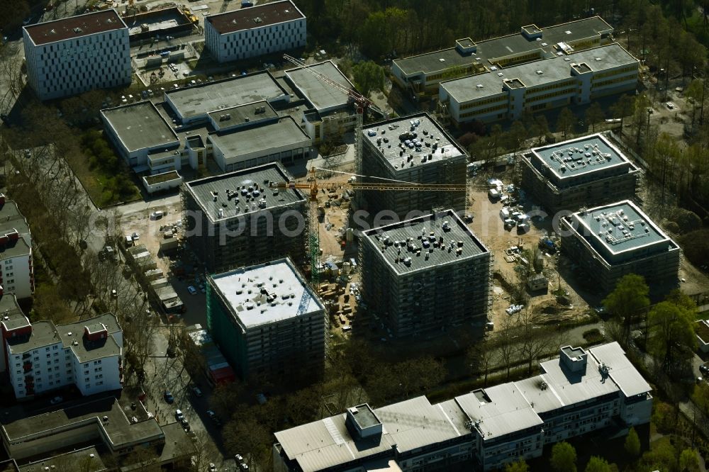 Aerial image Berlin - Building-ensemble-construction for the construction of a new city quarter Theodor Quartier on Senftenberger Ring in the district Maerkisches Viertel in Berlin, Germany