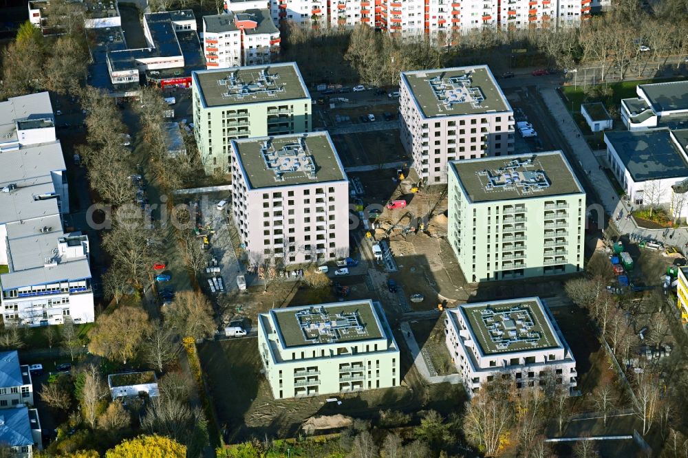 Aerial photograph Berlin - Building-ensemble-construction for the construction of a new city quarter Theodor Quartier on Senftenberger Ring in the district Maerkisches Viertel in Berlin, Germany