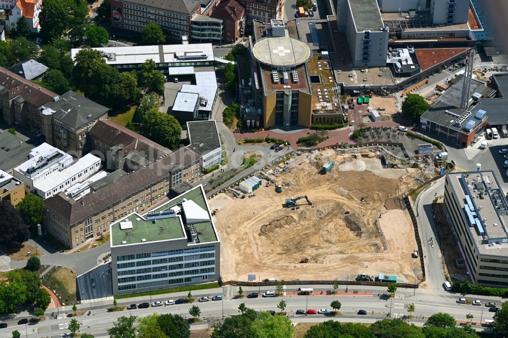 Aerial image Kiel - Construction site for a new building Center for Integrative Systems Medicine on the campus of the clinic grounds of the hospital University Hospital Schleswig-Holstein on Feldstrasse in the district Duesternbrook in Kiel in the state Schleswig-Holstein, Germany