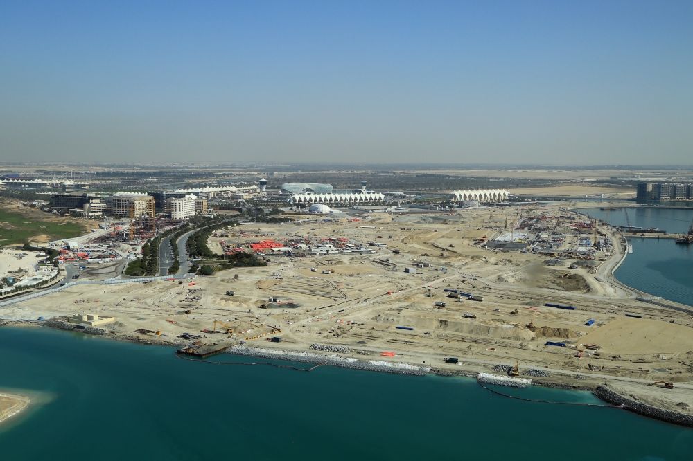 Abu Dhabi from the bird's eye view: Construction works in the vicinity of racecourse Yas Marina Circuit in Abu Dhabi in United Arab Emirates