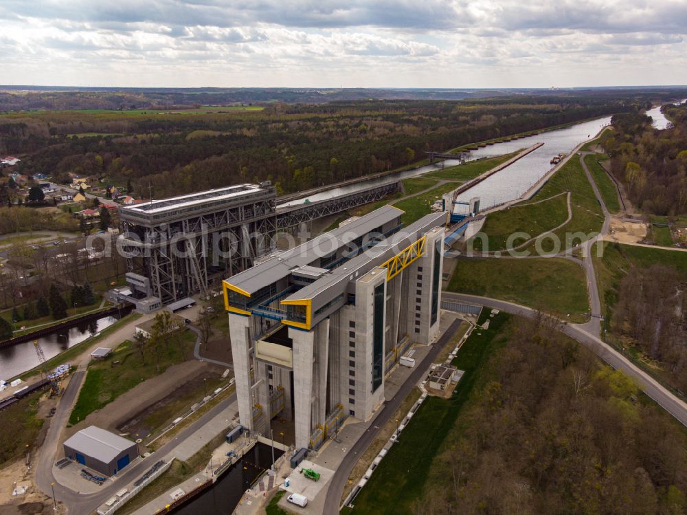 Aerial image Niederfinow - New and old Niederfinow ship lift on the Finow Canal in the state of Brandenburg