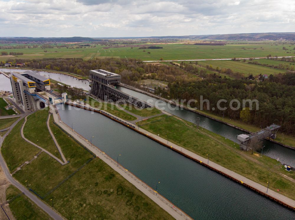 Aerial photograph Niederfinow - New and old Niederfinow ship lift on the Finow Canal in the state of Brandenburg