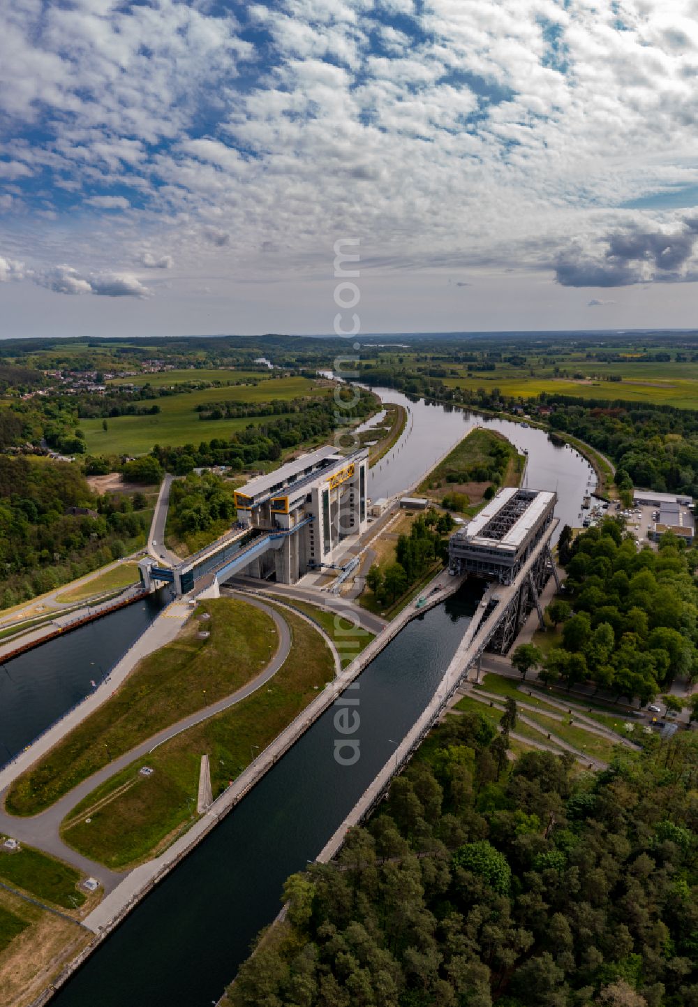 Aerial photograph Niederfinow - New and old Niederfinow ship lift on the Finow Canal in the state of Brandenburg