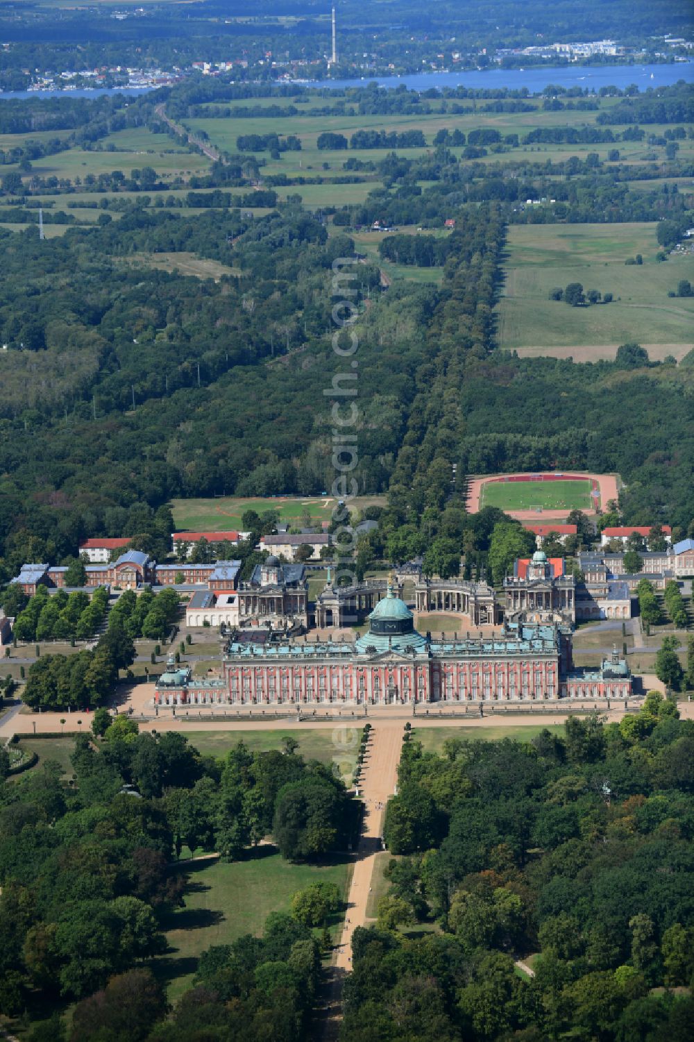 Potsdam from the bird's eye view: Palace - Neues Palais in the district Westliche Vorstadt in Potsdam in the state Brandenburg, Germany