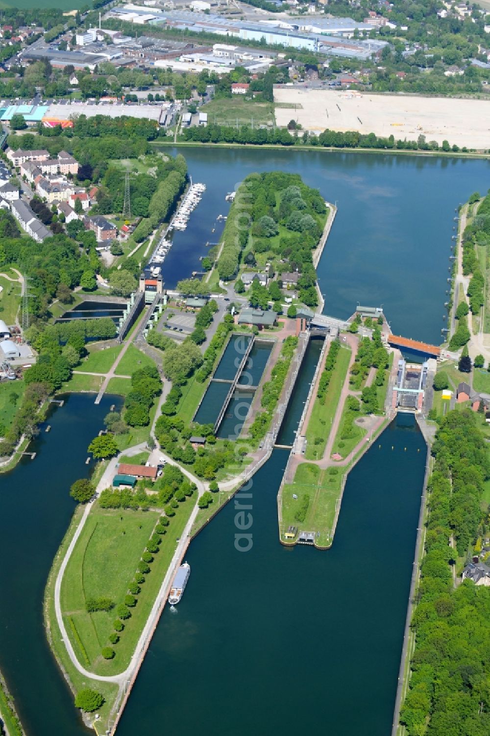 Waltrop from above - View at the new ship lift and the saving sluice in the sluice park in the district Oberwiese in Waltrop in the federal state North Rhine-Westphalia