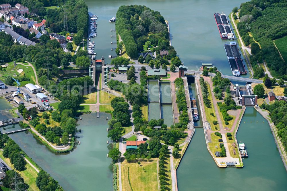 Waltrop from the bird's eye view: View at the new ship lift and the saving sluice in the sluice park in the district Oberwiese in Waltrop in the federal state North Rhine-Westphalia