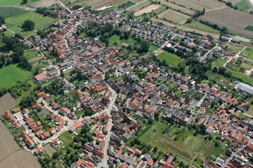 Aerial photograph Geinsheim - Neustadt an der Weinstraße OT Geinsheim in the state of Rhineland-Palatinate