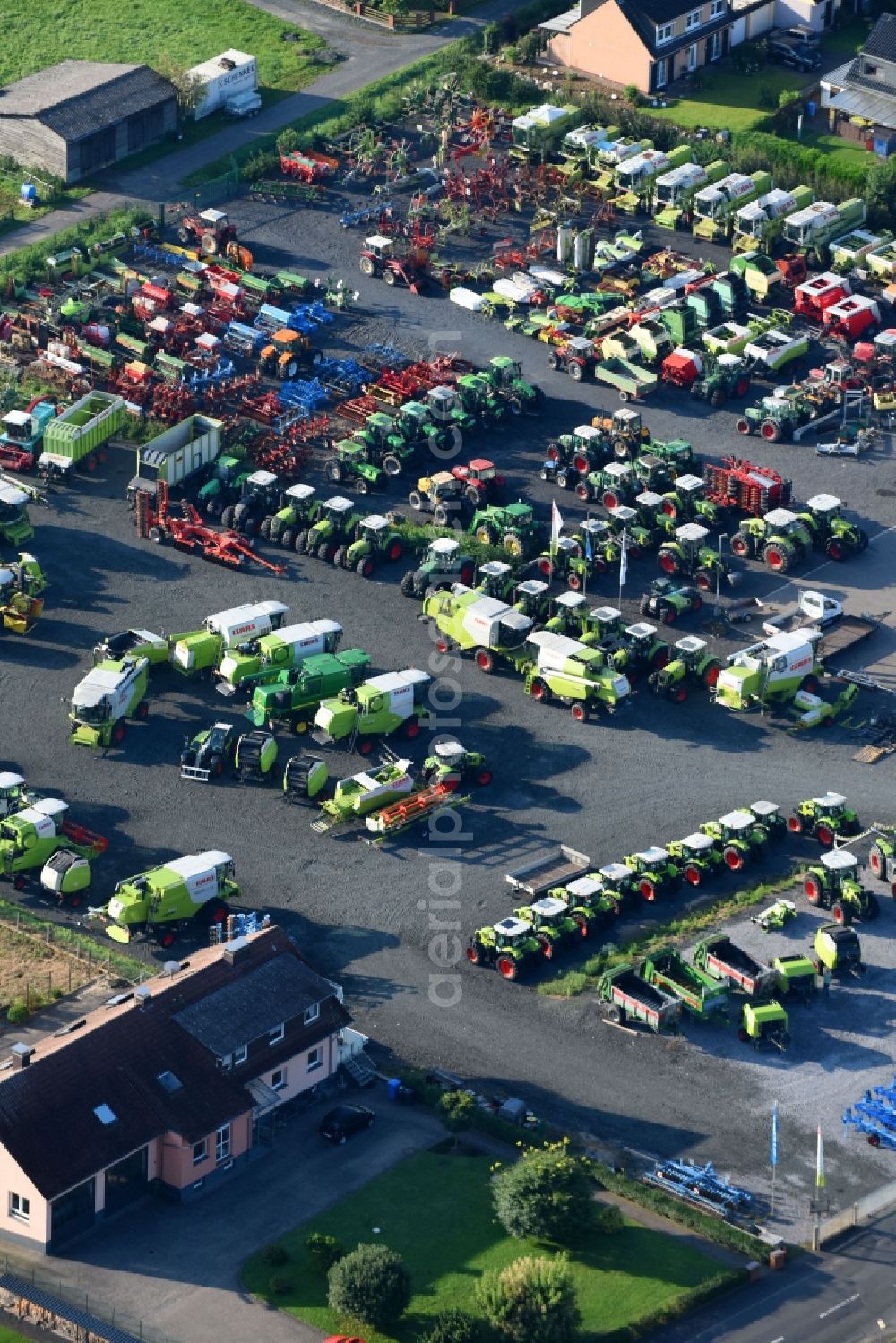 Aerial image Weimar (Lahn) - Commercial Vehicle and Special Vehicle trade of Justus Becker GmbH on Giessener Strasse in Weimar (Lahn) in the state Hesse, Germany