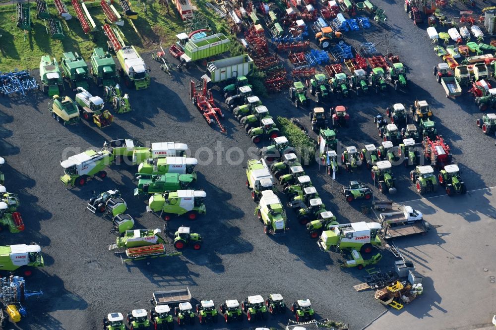 Weimar (Lahn) from above - Commercial Vehicle and Special Vehicle trade of Justus Becker GmbH on Giessener Strasse in Weimar (Lahn) in the state Hesse, Germany