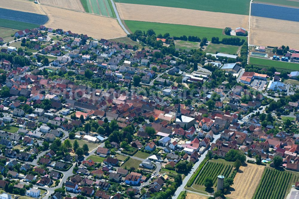 Aerial photograph Bergtheim - Town View of the streets and houses of the residential areas in Bergtheim in the state Bavaria, Germany