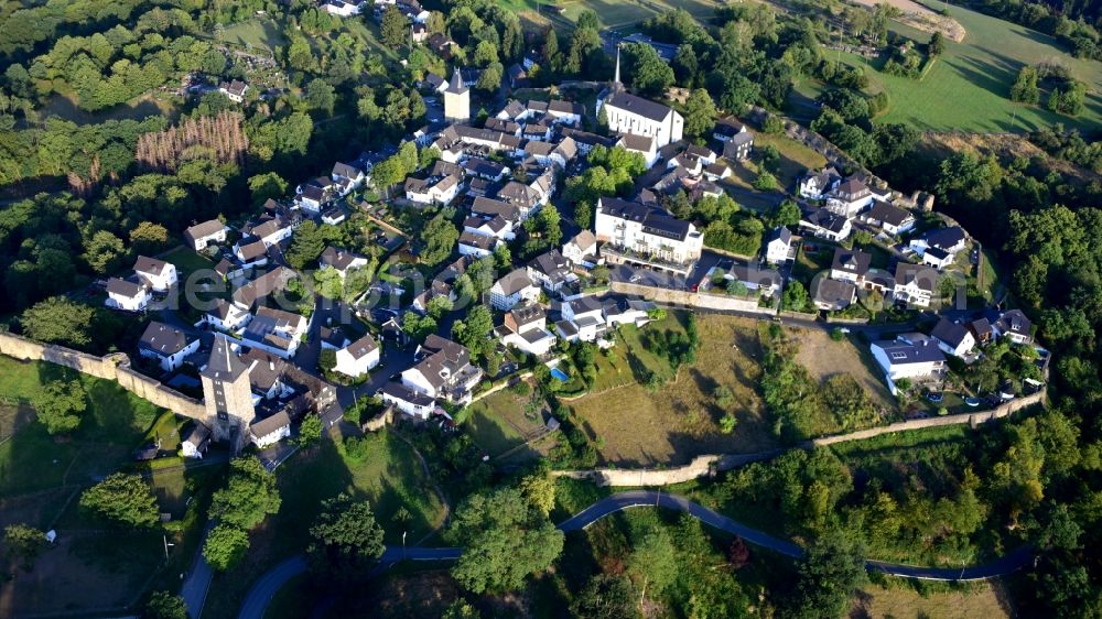 Aerial image Hennef (Sieg) - City view of Blankenberg (Sieg) in the state North Rhine-Westphalia, Germany