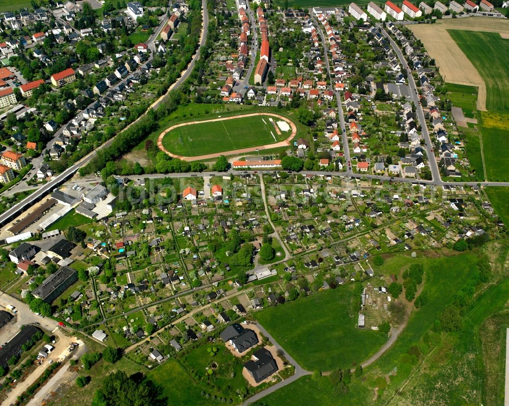 Aerial photograph Burkersdorf - Town View of the streets and houses of the residential areas in Burkersdorf in the state Saxony, Germany