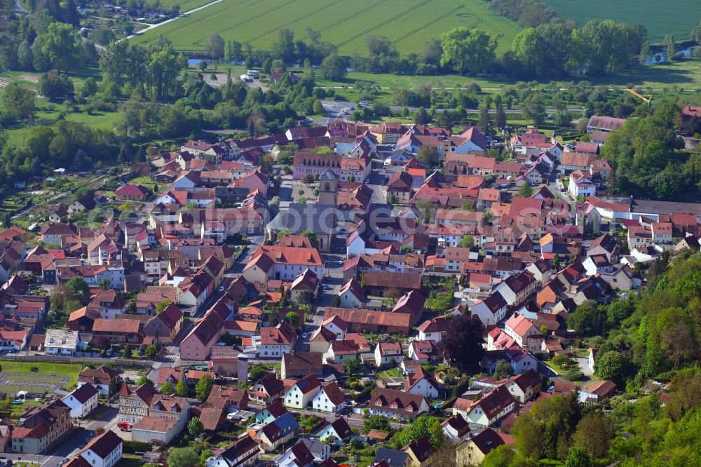 Aerial photograph Creuzburg - Town View of the streets and houses of the residential areas in Creuzburg in the state Thuringia, Germany