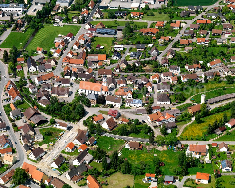 Dürmentingen from the bird's eye view: Town View of the streets and houses of the residential areas in Dürmentingen in the state Baden-Wuerttemberg, Germany