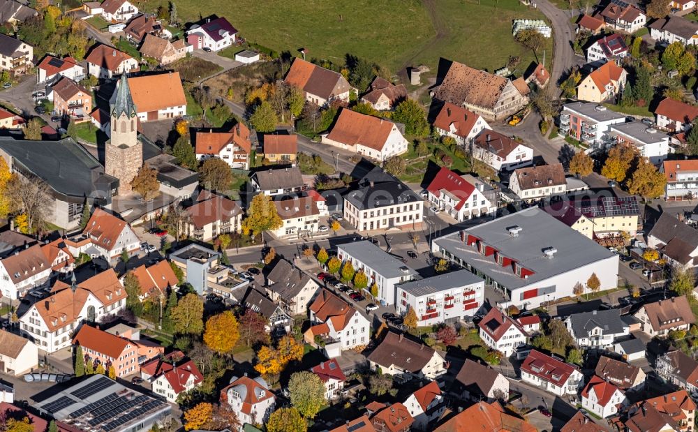 Dunningen from the bird's eye view: Town View of the streets and houses of the residential areas in Dunningen in the state Baden-Wuerttemberg, Germany