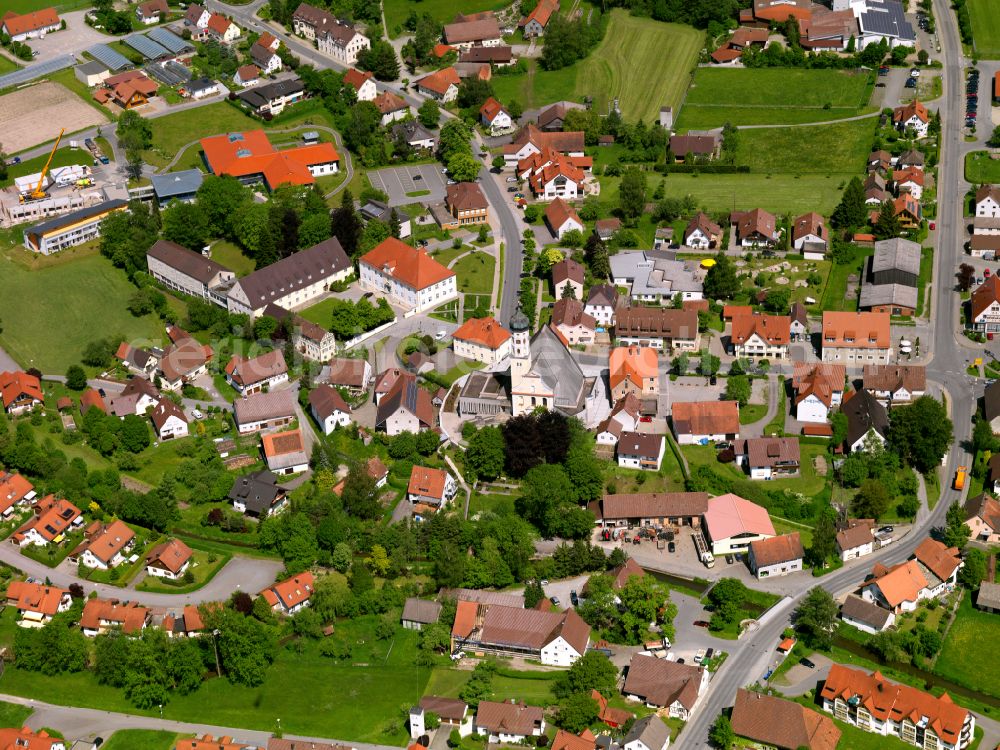 Aerial photograph Eberhardzell - Town View of the streets and houses of the residential areas in Eberhardzell in the state Baden-Wuerttemberg, Germany