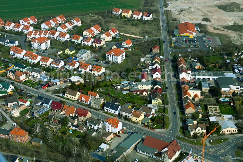 Aerial photograph Dölau - Town View of the streets and houses of the residential areas along Neuragoczystrasse in Doelau in the state Saxony-Anhalt, Germany