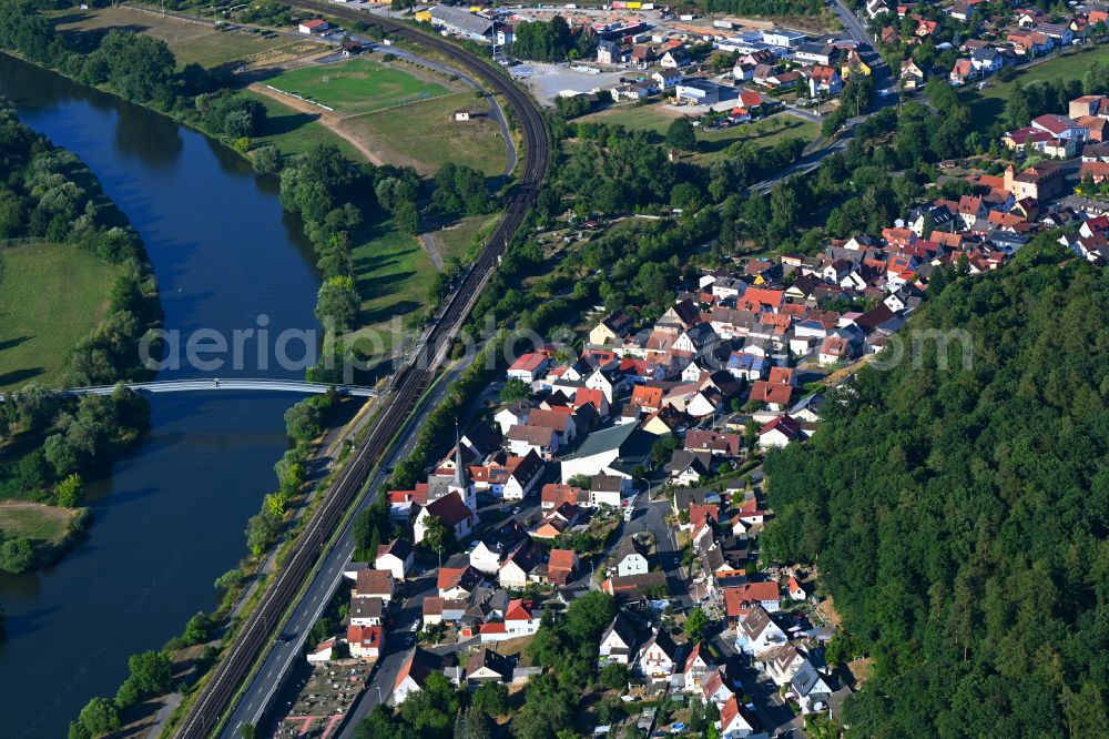 Aerial photograph Gemünden am Main - Town View of the streets and houses of the residential areas in Gemünden am Main in the state Bavaria, Germany