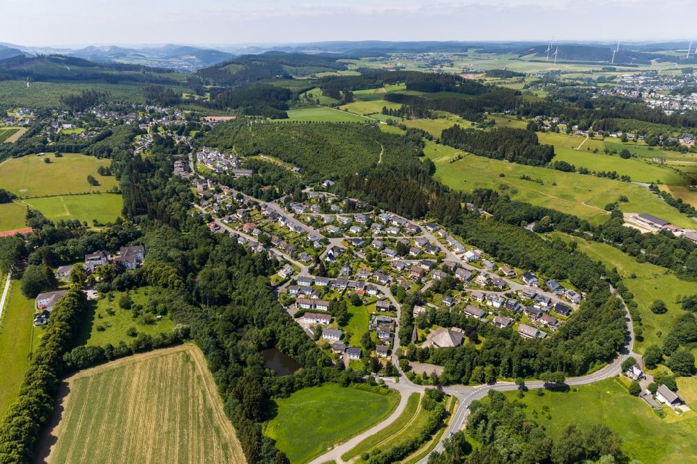 Aerial image Gudenhagen - Town View of the streets and houses of the residential areas in Gudenhagen in the state North Rhine-Westphalia, Germany