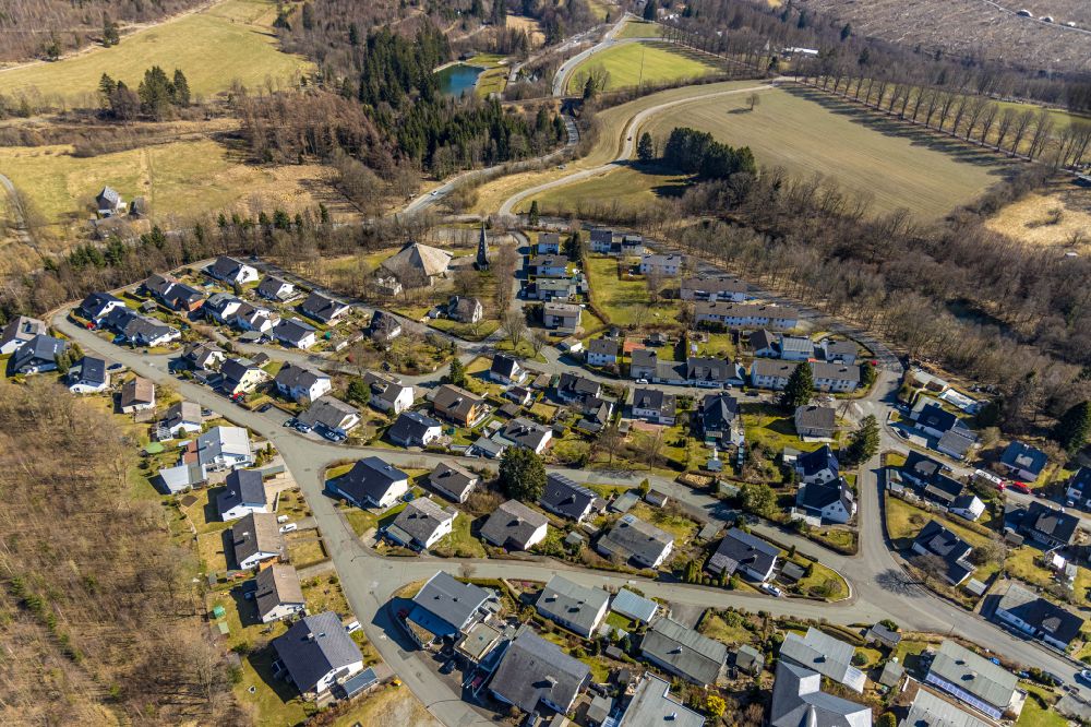 Aerial image Gudenhagen - Town View of the streets and houses of the residential areas on street Breslauer Strasse in Gudenhagen at Sauerland in the state North Rhine-Westphalia, Germany