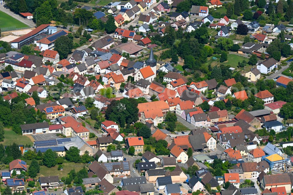 Helmstadt-Bargen from the bird's eye view: Town View of the streets and houses of the residential areas in Helmstadt-Bargen in the state Baden-Wuerttemberg, Germany