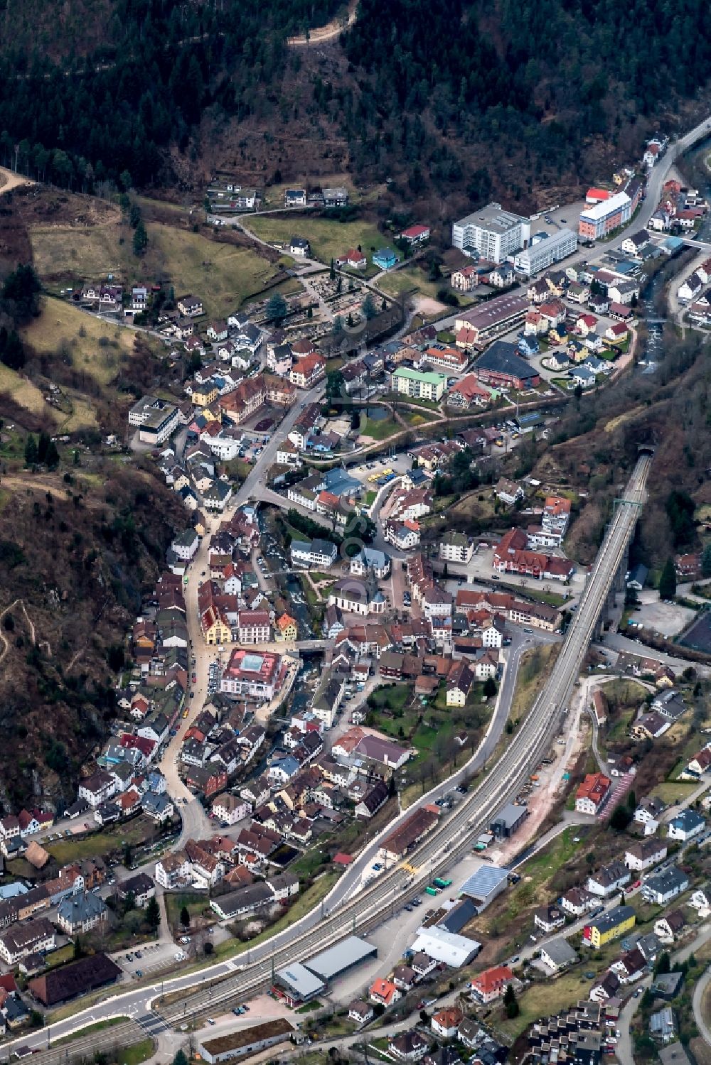 Aerial photograph Hornberg - Town View of the streets and houses of the residential areas in Hornberg in the state Baden-Wuerttemberg, Germany