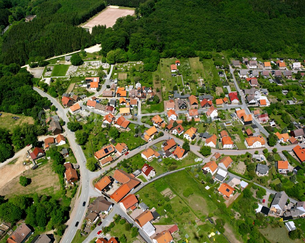 Hüttenrode from the bird's eye view: Town View of the streets and houses of the residential areas in Hüttenrode in the state Saxony-Anhalt, Germany
