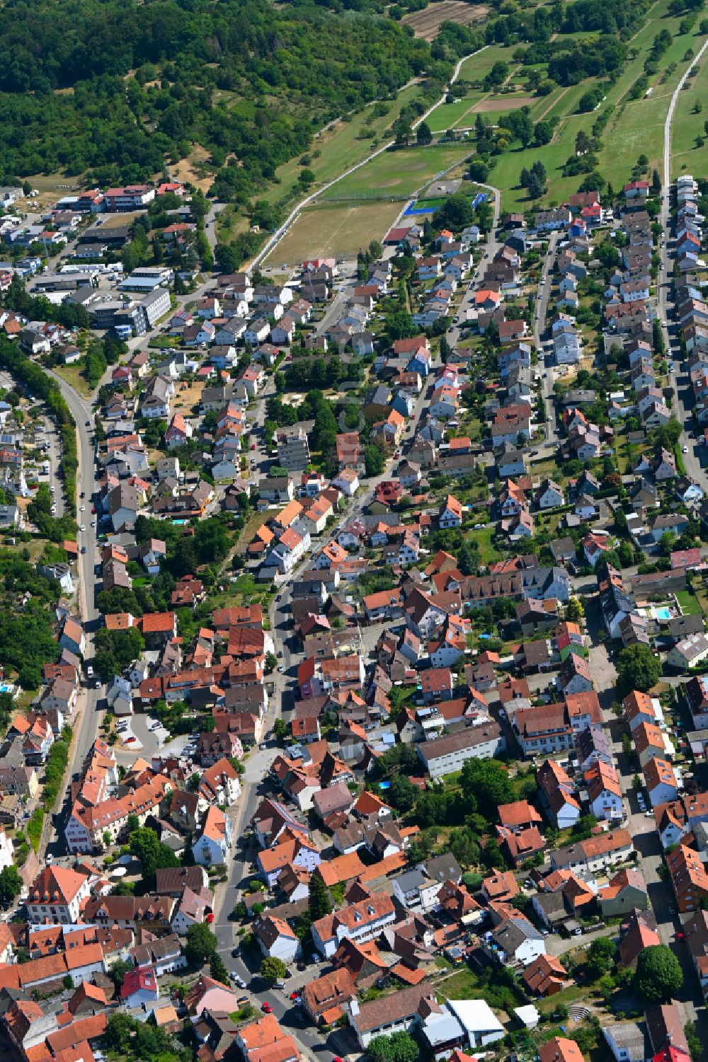Aerial photograph Keltern - Town View of the streets and houses of the residential areas on street Bachstrasse in Keltern in the state Baden-Wuerttemberg, Germany