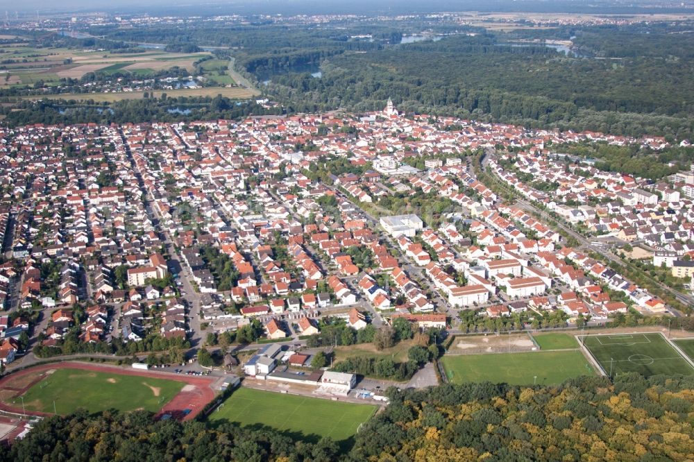 Aerial photograph Ketsch - Town View of the streets and houses of the residential areas in Ketsch in the state Baden-Wuerttemberg