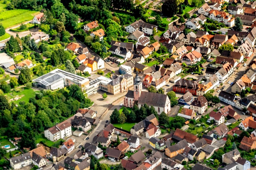 Kippenheim from the bird's eye view: Town View of the streets and houses of the residential areas in Kippenheim in the state Baden-Wurttemberg, Germany