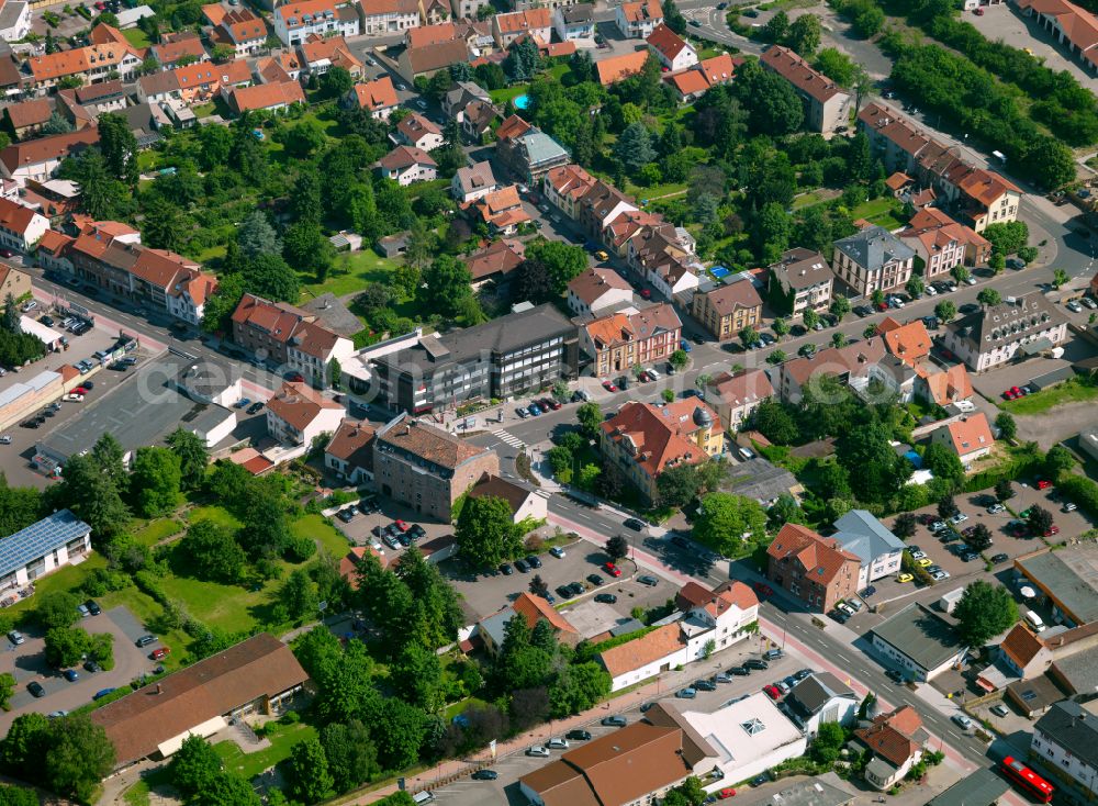 Kirchheimbolanden from the bird's eye view: Town View of the streets and houses of the residential areas in Kirchheimbolanden in the state Rhineland-Palatinate, Germany