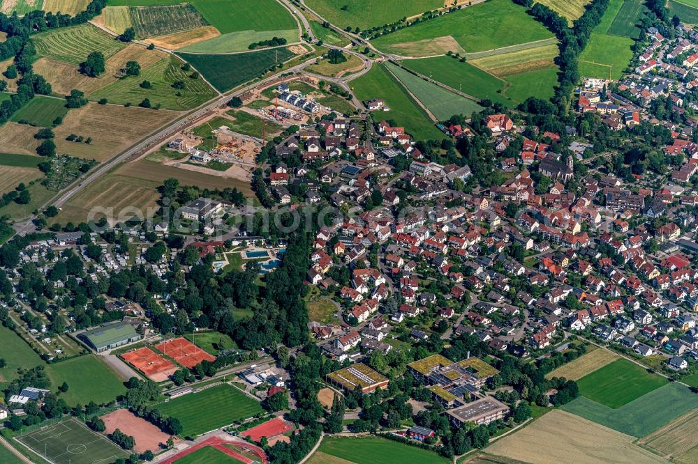 Aerial photograph Kirchzarten - Town View of the streets and houses of the residential areas in Kirchzarten in the state Baden-Wurttemberg, Germany
