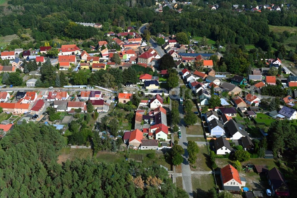 Kummersdorf from the bird's eye view: Town View of the streets and houses of the residential areas in Kummersdorf in the state Brandenburg, Germany