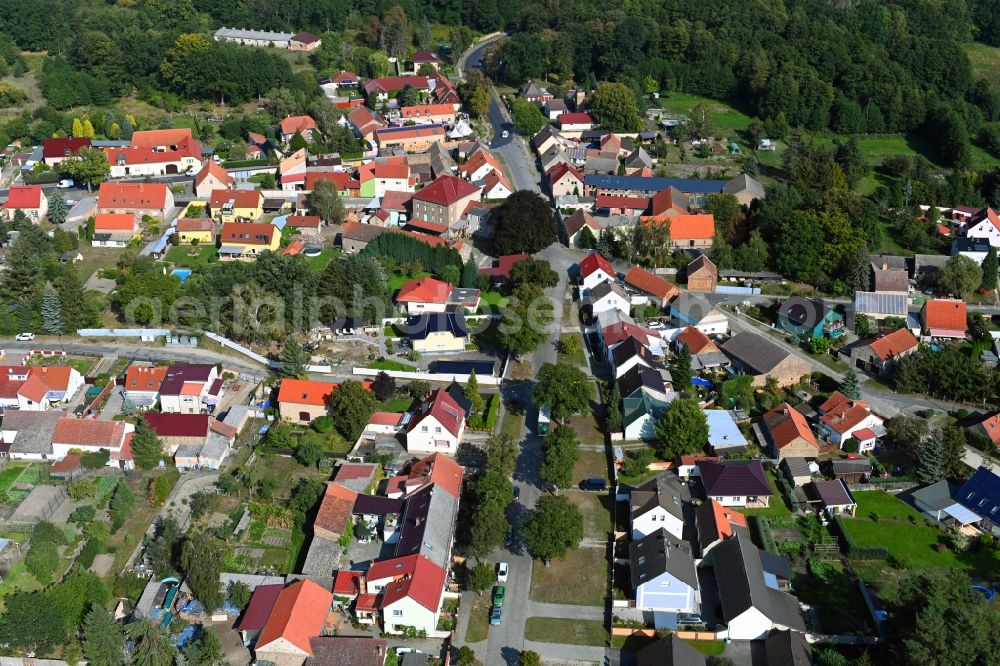 Aerial image Kummersdorf - Town View of the streets and houses of the residential areas in Kummersdorf in the state Brandenburg, Germany
