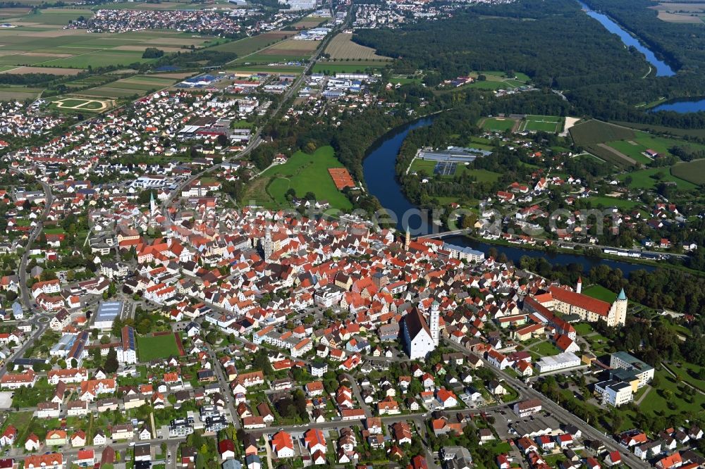 Lauingen from the bird's eye view: Town View of the streets and houses of the residential areas in Lauingen in the state Bavaria, Germany