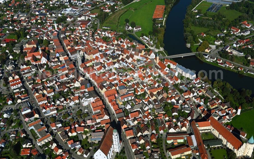 Aerial photograph Lauingen - Town View of the streets and houses of the residential areas in Lauingen in the state Bavaria, Germany