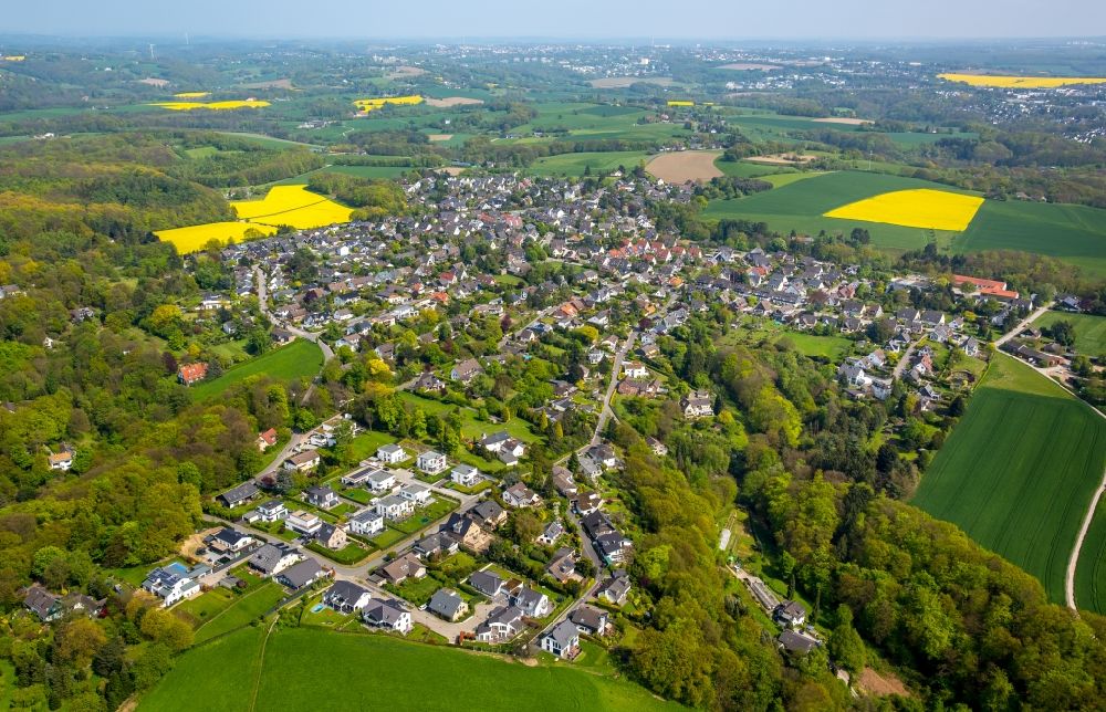 Laupendahl from above - Town View of the streets and houses of the residential areas in Laupendahl in the state North Rhine-Westphalia, Germany
