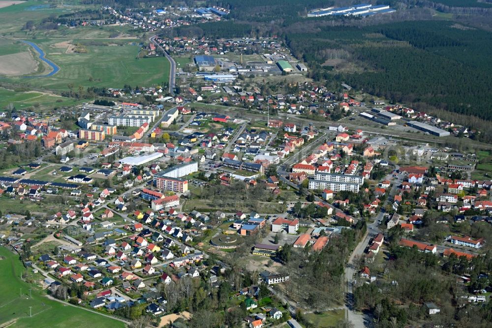 Löcknitz from the bird's eye view: Town View of the streets and houses of the residential areas in Loecknitz in the state Mecklenburg - Western Pomerania, Germany