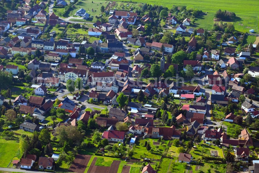 Aerial photograph Lengefeld - Town View of the streets and houses of the residential areas in Lengefeld in the state Saxony-Anhalt, Germany
