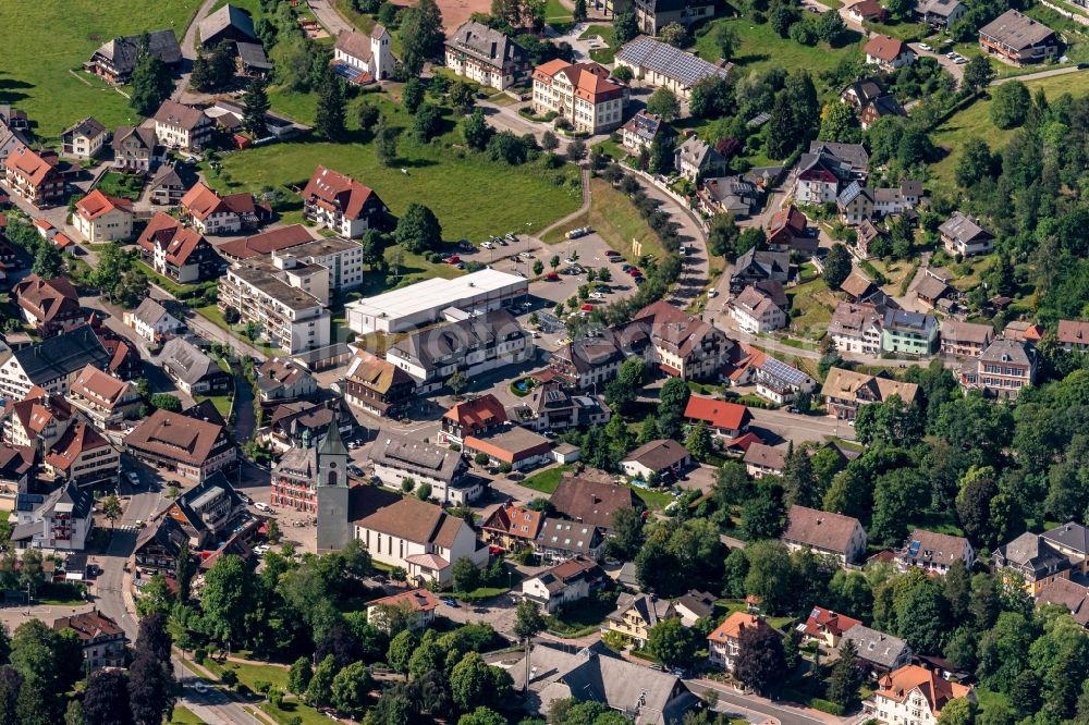 Aerial photograph Lenzkirch - Town View of the streets and houses of the residential areas in Lenzkirch in the state Baden-Wuerttemberg, Germany