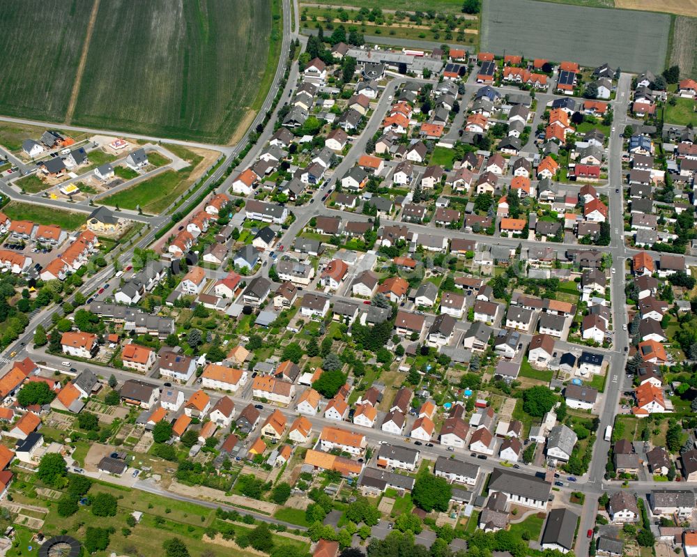 Aerial photograph Liedolsheim - Town View of the streets and houses of the residential areas in Liedolsheim in the state Baden-Wuerttemberg, Germany