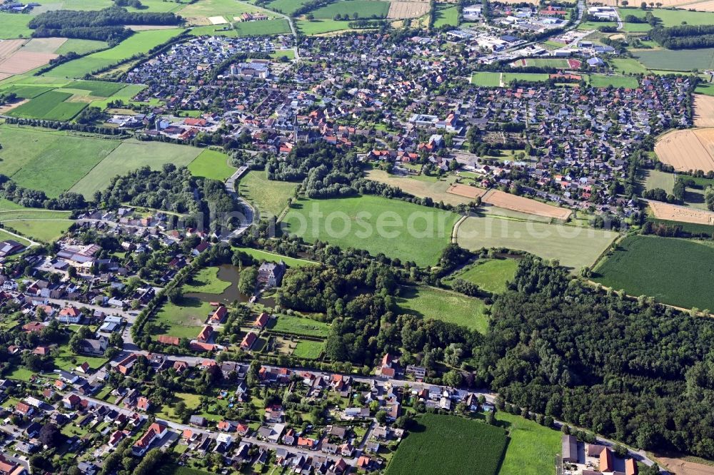 Aerial photograph Lippetal - Town View of the streets and houses of the residential areas in Lippetal in Herzfeld local centre at Ruhrgebiet in the state North Rhine-Westphalia, Germany
