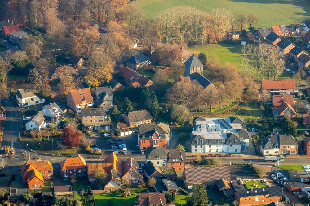 Lippramsdorf from above - Town View of the streets and houses of the residential areas in Lippramsdorf in the state North Rhine-Westphalia, Germany