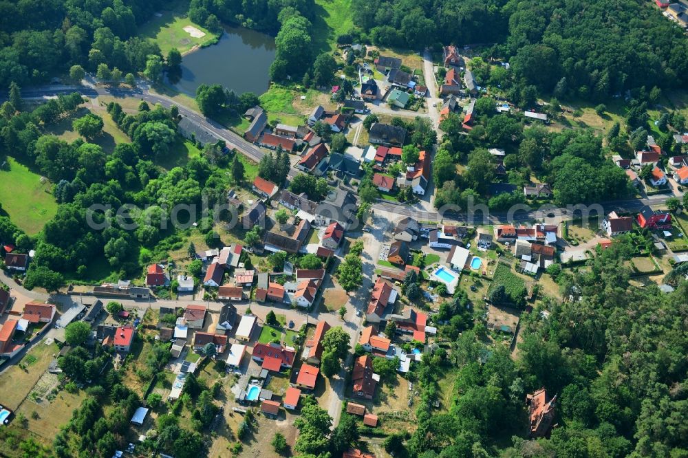 Magdeburgerforth from above - Town View of the streets and houses of the residential areas in Magdeburgerforth in the state Saxony-Anhalt, Germany
